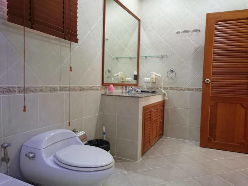 View Talay Villas 촌부리 외부 사진